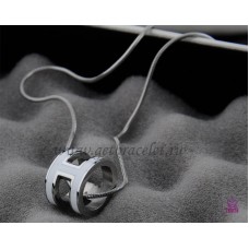 Colier Hermes 3D Pop cu logo-ul „H” din os de șarpe, alb, din aur alb