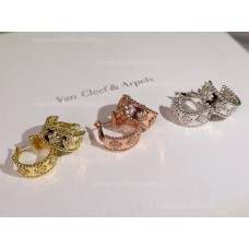 Cercei cu cerc Van Cleef Arpels Perlee Clovers