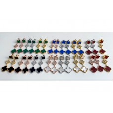 Cercei Van Cleef Arpels Magic Alhambra cu 3 motive și diamante