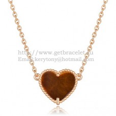 Pandantiv Van Cleef Arpels Sweet Alhambra Heart din aur roz cu ochi de tigru, sidef