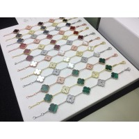 Brățară Van Cleef Arpels Alhambra cu 5 motive și sidef, diamant