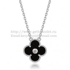 Pandantiv Van Cleef Arpels Alhambra din aur alb cu agat negru, sidef, diamante rotunde