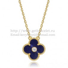 Pandantiv Van Cleef Arpels Alhambra din aur galben cu lapis lazuli și diamante rotunde din sidef